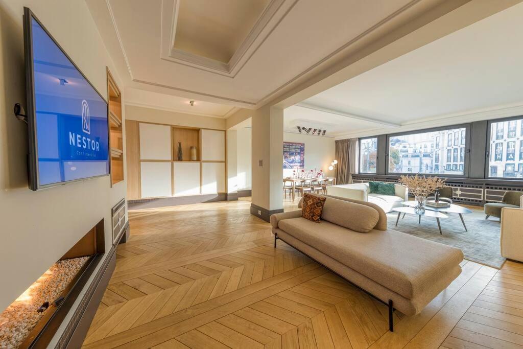 Luxury: 3br, Prime Location Apartment Brussels
